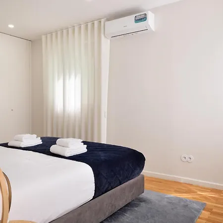 Invicta Premium - 4br Downtown With Ac 波尔图